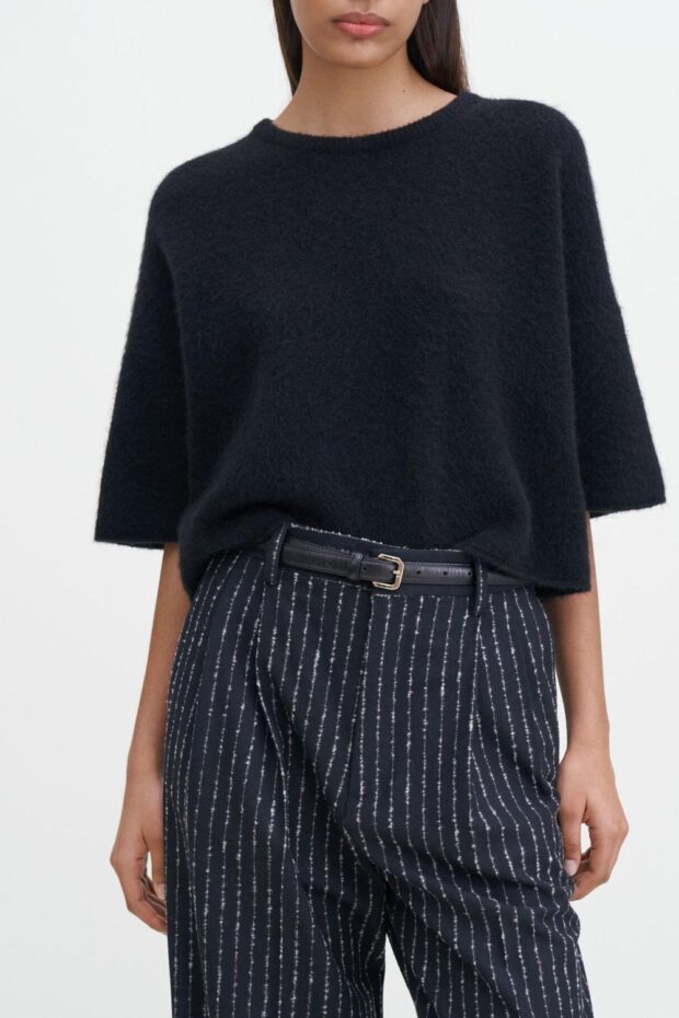 PULLOVER 30462 YAK TEE 1433 BLACK