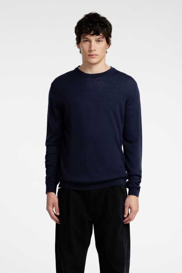 16094647 SLHTRAY LS CREW NECK NAVY1.jpeg PULLOVER 16094647 SLHTRAY LS CREW NECK NAVY
