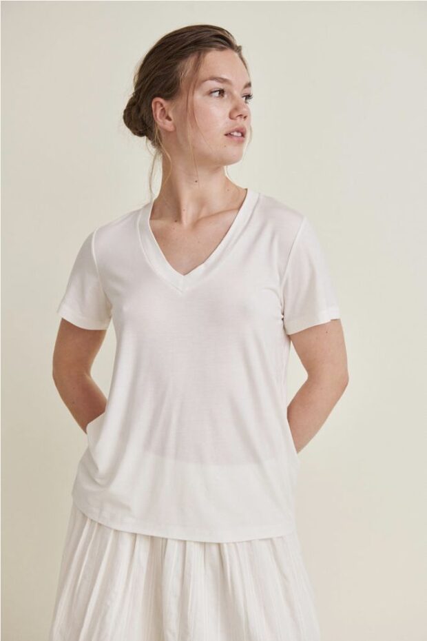 SHIRT JOLINE V-NECK OFF WHITE