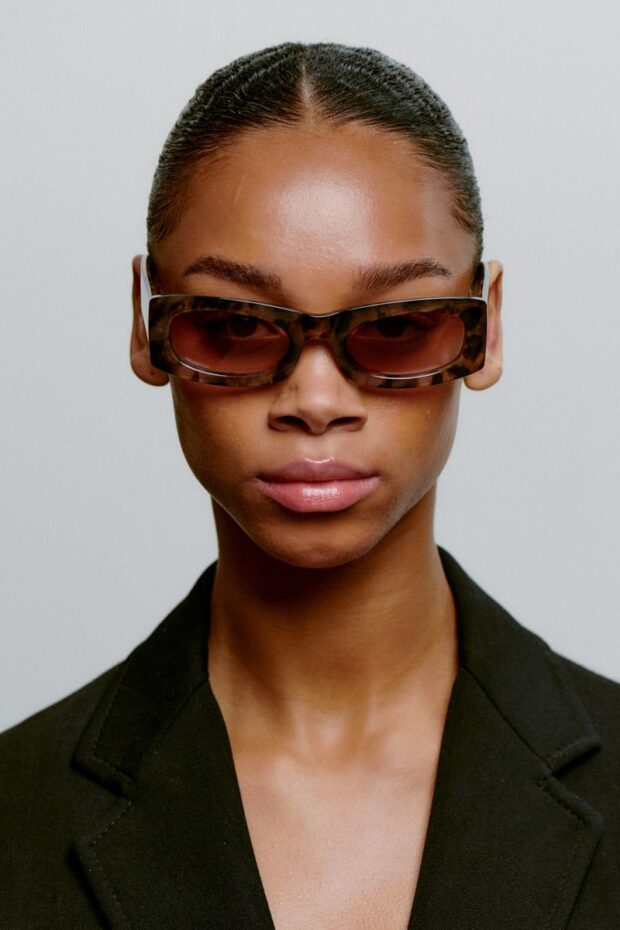 SONNENBRILLE FRIDA COQUINA